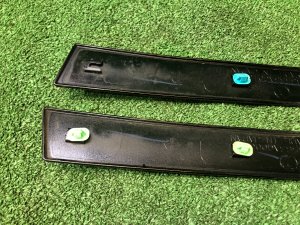 Frisos laterais SUBARU LEGACY OEM 63563AG000, 63563AG010 BP5 2004 BLACK 32J