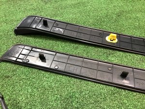 Frisos das embaladeiras SUBARU LEGACY OEM 94060AG070, 94060AG080, 94061AG080, 94061AG090 BP5 2004 BLACK 32J
