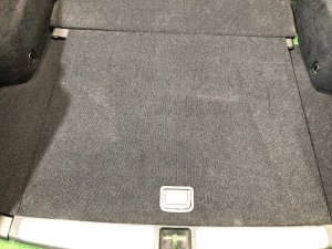 Tapizado del maletero SUBARU LEGACY OEM 94027AG140JC, 94027AG130JC, 95066AG020JC, 95073AG010JC BP5 2004 BLACK 32J
