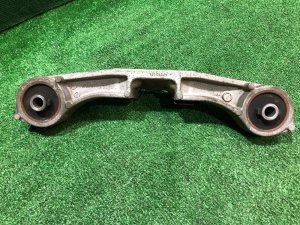 ยางแท่นเฟืองท้าย Алюминий 41310AG010 SUBARU LEGACY
