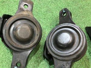 Engine mounts SUBARU LEGACY OEM 41022AG110, 41022AG120 BP5 2004 EJ20X AT