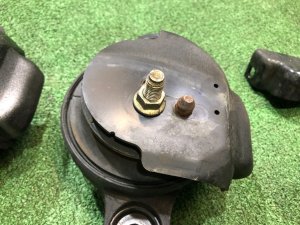 Engine mounts SUBARU LEGACY OEM 41022AG110, 41022AG120 BP5 2004 EJ20X AT
