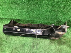 Painel inferior lateral direito SUBARU LEGACY OEM 51415AG0009P BP5 2004 BLACK 32J
