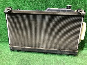 Radiador do motor SUBARU LEGACY OEM 45111AG030 BP5 2004 EJ20X AT