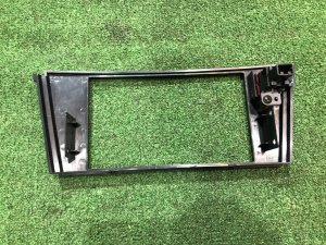 กรอบวิทยุ SUBARU LEGACY OEM 66204AG040 BP5 2004 BLACK 32J