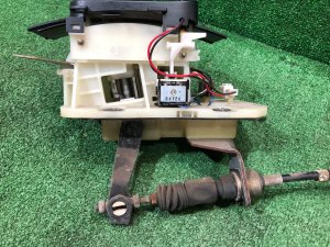 Selector de cambio automático SUBARU LEGACY OEM 35180AG000 BP5 2004
