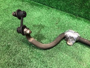 Barra estabilizadora delantera D=21 SUBARU LEGACY OEM 20401AG040 BP5 2004 EJ20X AT