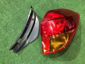 ไฟท้ายขวา SUBARU LEGACY OEM 84201AG000, 84201AG001 BP5 2004