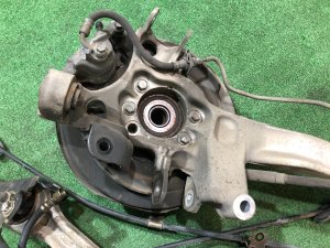 Cubos traseiros Алюминий SUBARU LEGACY OEM 26692AE020, 26692AE030, 26700AE080, 28473AG000 BP5 2004 EJ20X AT