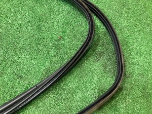 Boot seal SUBARU LEGACY OEM 63516AG000 BP5 2004 BLACK 32J