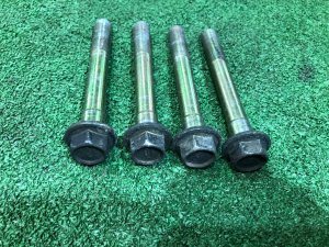 โบลต์คานหลัง SUBARU LEGACY OEM 901000252 BP5 2004