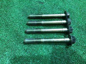 โบลต์คานหลัง SUBARU LEGACY OEM 901000252 BP5 2004