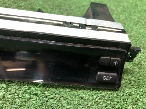 Reloj y ordenador de a bordo SUBARU LEGACY OEM 85201AG010 BP5 2004 EJ20X AT