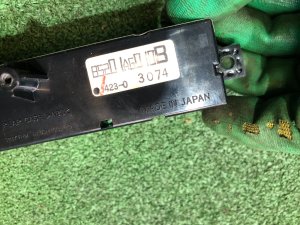 Reloj y ordenador de a bordo SUBARU LEGACY OEM 85201AG010 BP5 2004 EJ20X AT