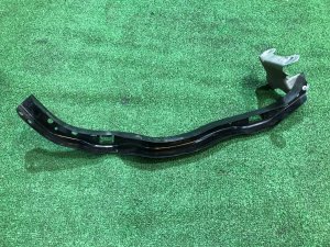 Крепление фары левое SUBARU LEGACY OEM 57707AG070 BP5 2004 BLACK 32J
