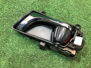 Left front door handle SUBARU LEGACY OEM 61051AG010JC BP5 2004 BLACK 32J