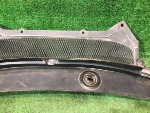 前风挡下饰板 LAND ROVER RANGE ROVER SPORT OEM HPLA-4105-A, HPLA-4105-B L494 2019