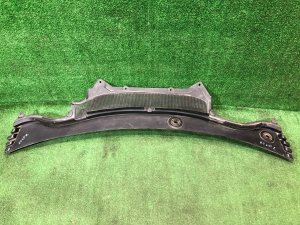 前风挡下饰板 LAND ROVER RANGE ROVER SPORT OEM HPLA-4105-A, HPLA-4105-B L494 2019