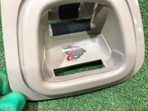 Заглушка ремня безопасности SUBARU LEGACY OEM 94482FC001OR, 94472AG100OR BP5 2004