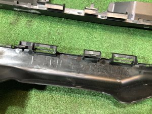Fixações da alcatifa SUBARU LEGACY OEM 95011AG300JC, 129SIL005, 129SIL006 BP5 2004 BLACK 32J