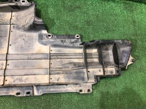 底盘护板 SUBARU LEVORG OEM 56411SG010, 56411SG000 VM4 2016 Blue Pearl K3X