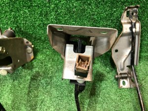 踏板 комплект SUBARU LEGACY OEM 36015AE010, 36013AE070, 36011AE000 BE5 1999 BLACK 47A, 88H