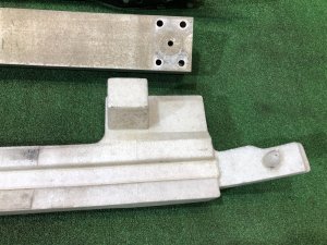 Reforço do para-choques dianteiro SUBARU FORESTER OEM 57712SA190, 57705SA031 SG5 2004