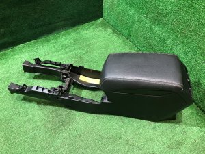 Бардачок подлокотник кожа 92114AJ130VH, 92113AJ010VH, 92174AJ000 SUBARU LEGACY