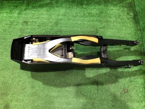 Porta-luvas e apoio de braço кожа SUBARU LEGACY OEM 92114AJ130VH, 92113AJ010VH, 92174AJ000 BR9 BRG BRM 2011 White Pearl 37J