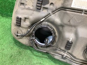 ถังน้ำมัน SUBARU LEGACY OEM 42012YC002, 42012YC003 BR9 BRG BRM 2011 EJ255