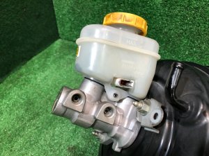 Brake master cylinder 15/16 SUBARU LEGACY OEM 26401AJ010, 26402AJ070 BR9 BRG BRM 2011 EJ255