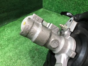 Brake master cylinder 15/16 SUBARU LEGACY OEM 26401AJ010, 26402AJ070 BR9 BRG BRM 2011 EJ255