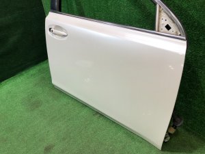 Puerta delantera derecha SUBARU LEGACY OEM 60009AJ0209P BR9 BRG BRM 2011 White Pearl 37J