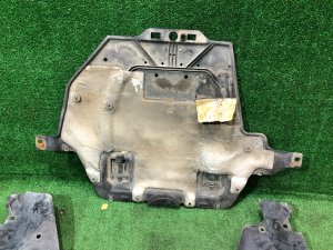 แผ่นกันใต้เครื่อง SUBARU LEGACY OEM 56410AJ051, 56410AJ052 BR9 BRG BRM 2011 White Pearl 37J
