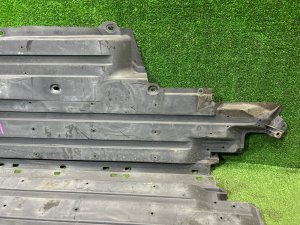 Underbody skid plate SUBARU LEGACY OEM 56411AJ001, 56411AJ011 BR9 BRG BRM 2011 White Pearl 37J