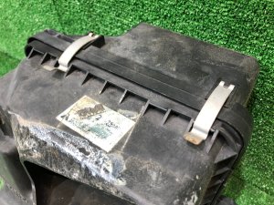 Caja del filtro de aire SUBARU LEGACY OEM 46052AJ010, 46052AJ020 BR9 BRG BRM 2011 EJ255