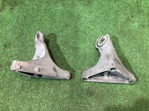 Крепления акпп 30450AA021, 30450AA031 SUBARU LEGACY