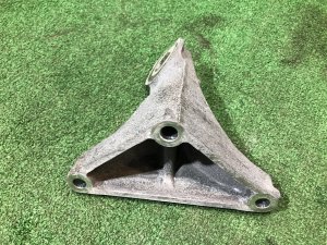 Крепления акпп SUBARU LEGACY OEM 30450AA021, 30450AA031 BR9 BRG BRM 2011