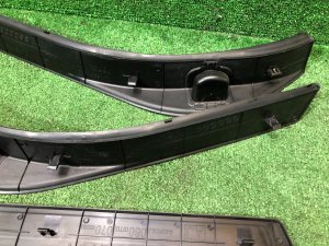 门槛饰条 SUBARU LEGACY OEM 94060AJ071, 94061AJ020, 94061AJ030 BR9 BRG BRM 2011 White Pearl 37J