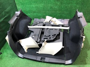 Boot trim SUBARU LEGACY OEM 94013AJ040ME, 94027AJ120VH, 94027AJ030VH, 95011AJ031VH BR9 BRG BRM 2011 White Pearl 37J