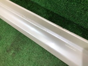 Embaladeira esquerda SUBARU LEGACY OEM 96051AJ030WU BR9 BRG BRM 2011 White Pearl 37J