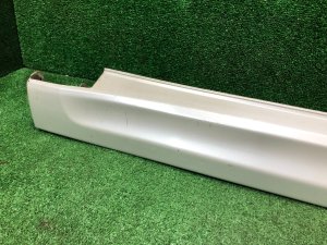 Embaladeira esquerda SUBARU LEGACY OEM 96051AJ030WU BR9 BRG BRM 2011 White Pearl 37J