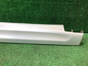 右サイドシル SUBARU LEGACY OEM 96051AJ020WU BR9 BRG BRM 2011 White Pearl 37J