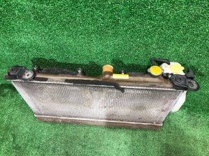 Radiador do motor SUBARU LEGACY OEM 45119AJ030 BR9 BRG BRM 2011 EJ255