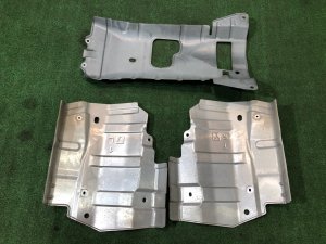 Тепловые экраны глушителя 59024YC010, 59024YC000 SUBARU LEGACY
