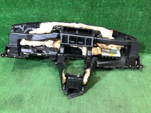 คอนโซลหน้า SUBARU LEGACY OEM 66050AJ000 BR9 BRG BRM 2011 White Pearl 37J