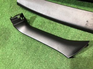 Tapizado del portón SUBARU LEGACY OEM 94320AJ000VH, 94310AJ000VH, 94330AJ000VH BR9 2011 White Pearl 37J