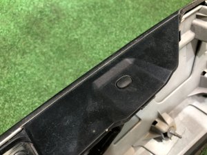 バックドアガーニッシュ SUBARU LEGACY OEM 91119AJ080WU BR9 2011 White Pearl 37J