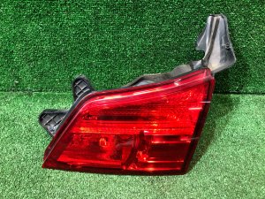 Стоп пятой двери правый 84912AJ231 SUBARU LEGACY