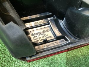 尾门尾灯 правый SUBARU LEGACY OEM 84912AJ231 BR9 2011